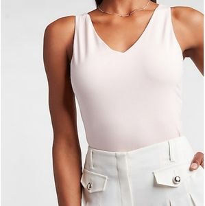Express Body Contour Top